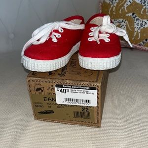 cienta baby sneakers red lace up size 6